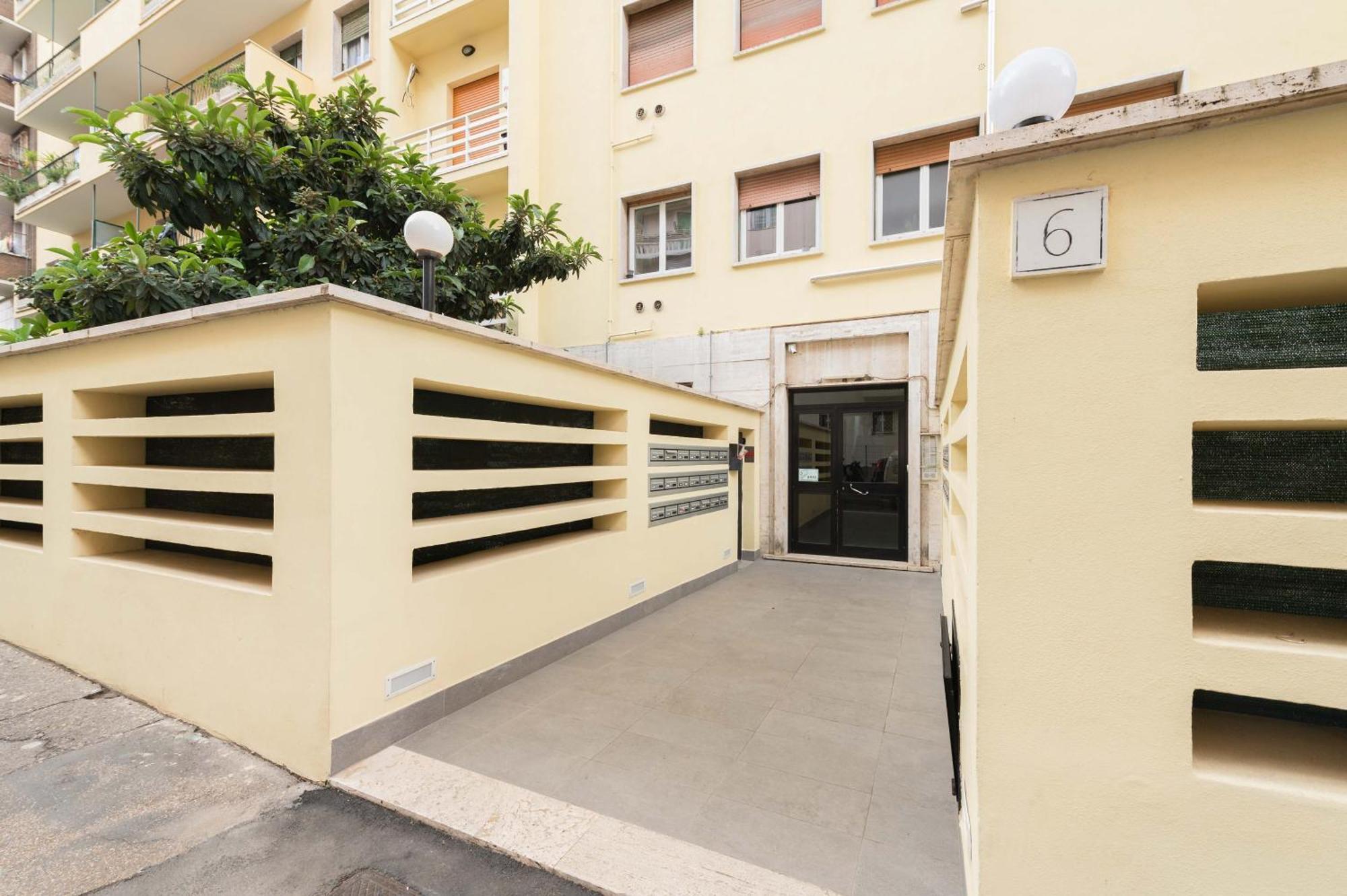 Loverhome Apartment 1 Ρώμη Εξωτερικό φωτογραφία